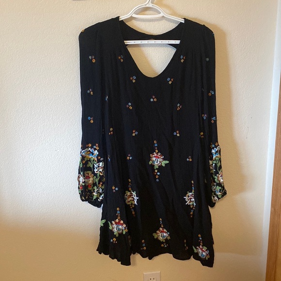 Free People Embroidered Black Dress Small - Picture 1 of 6
